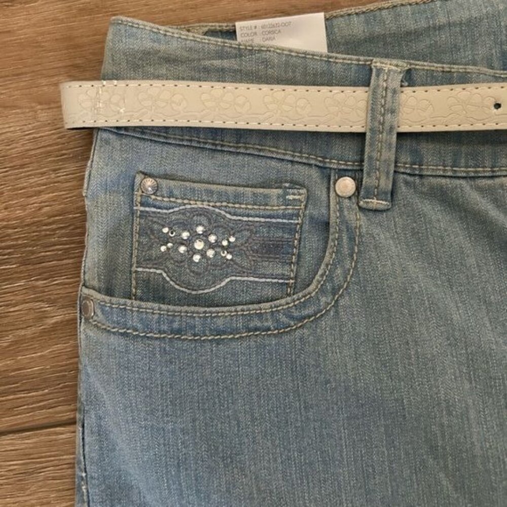 BandolinoBlu Sz 10 Stretch Cropped Denim Capri Jeans - Picture 4 of 16